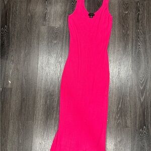 House of Harlow 1960 Vibrant Pink Midi Dress